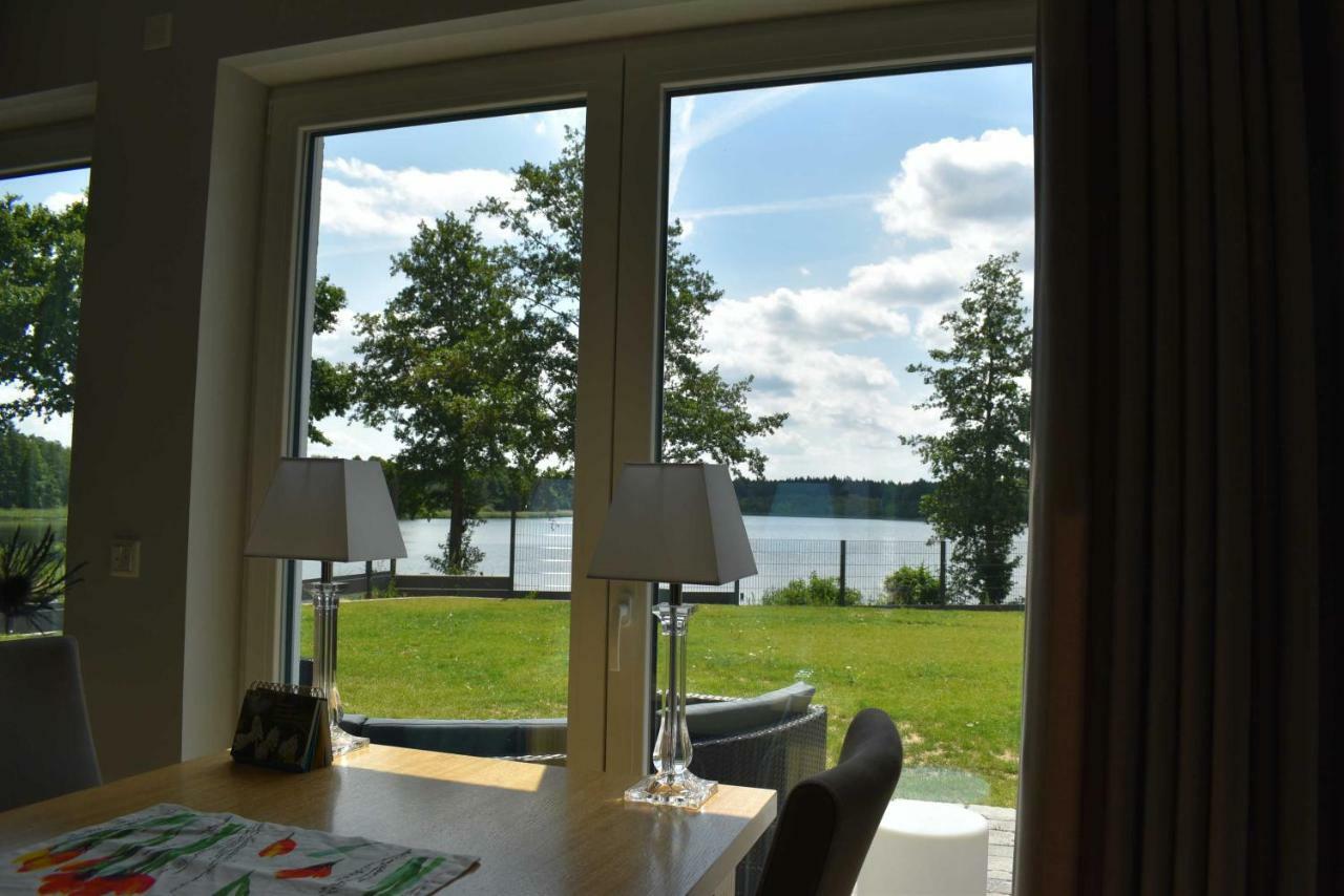 קרקוב אם זיי Luxus-See-Domizil Mit Sauna, Kamin Und Boot-130 Qm Fuer 6 Personen מראה חיצוני תמונה